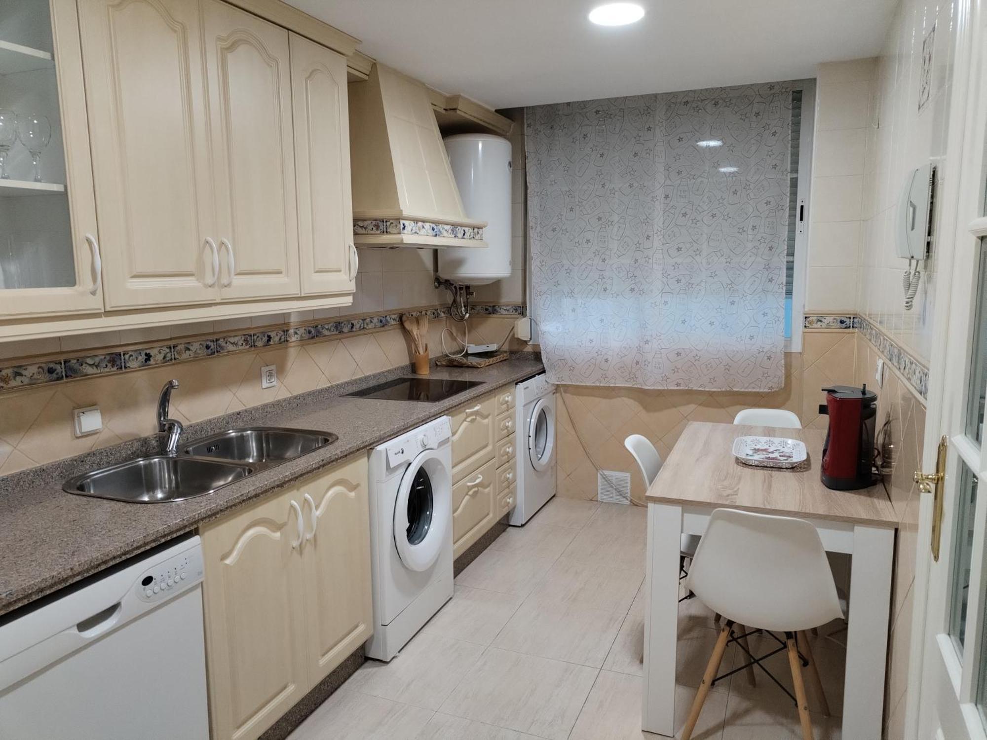 Apartamento Con Parking Privado Gratis Incluido Cordoba Exterior photo